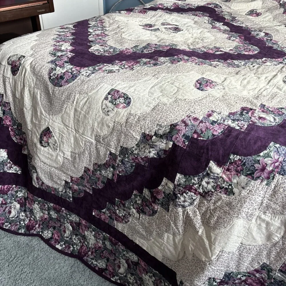 Heirloom Hand Stitched Amish Quilt, Stunning Vintage Heritage, Antique XL King - Picture 2 of 16